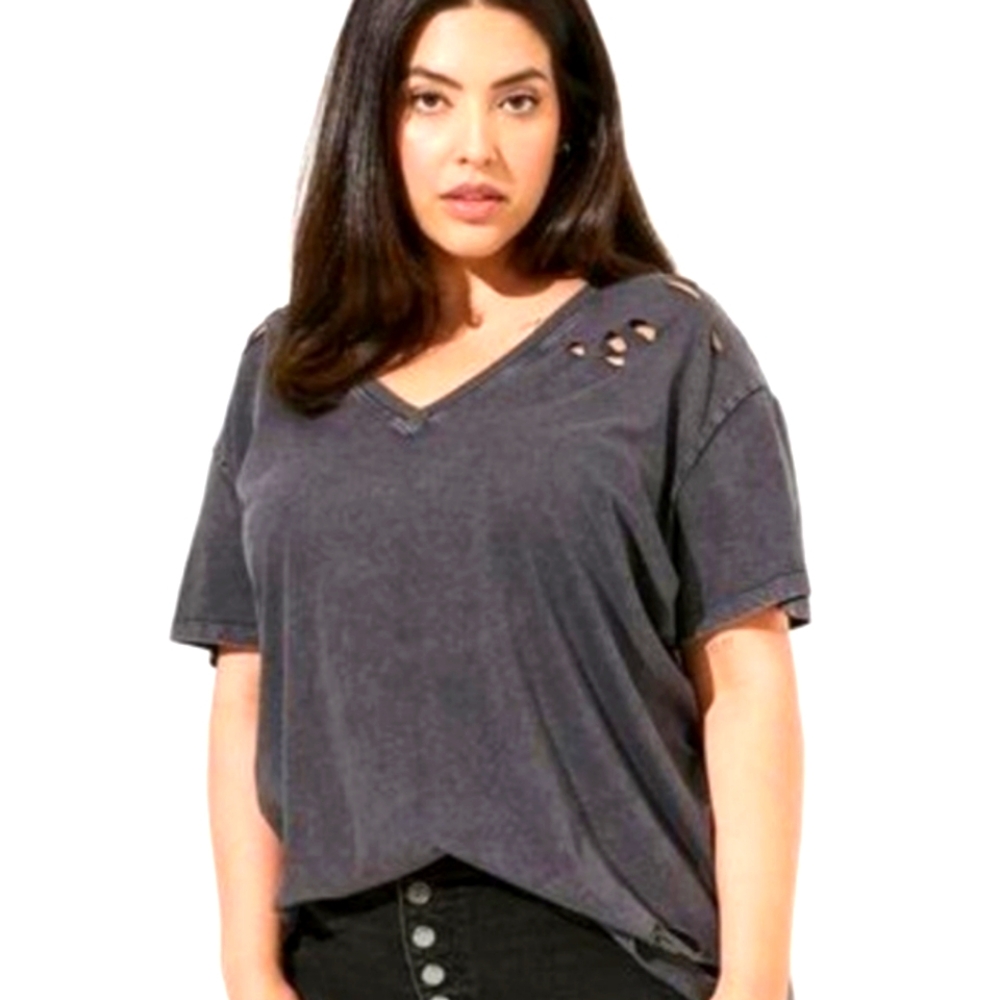 TORRID Distressed Tee - sz 2XL